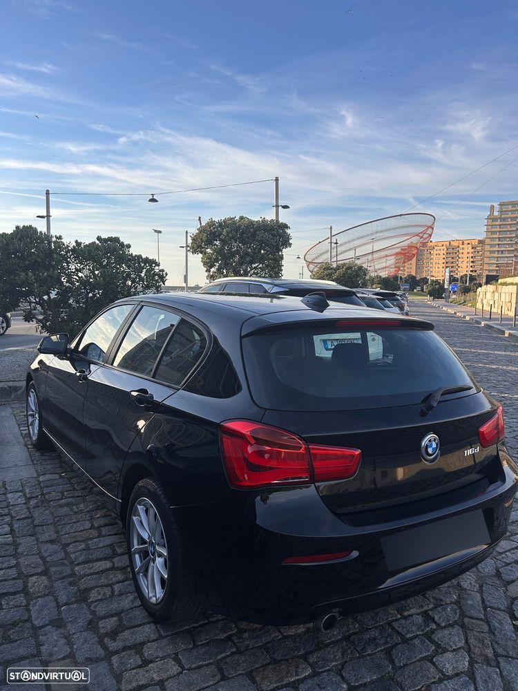 BMW 116 d Aut. Advantage - 2