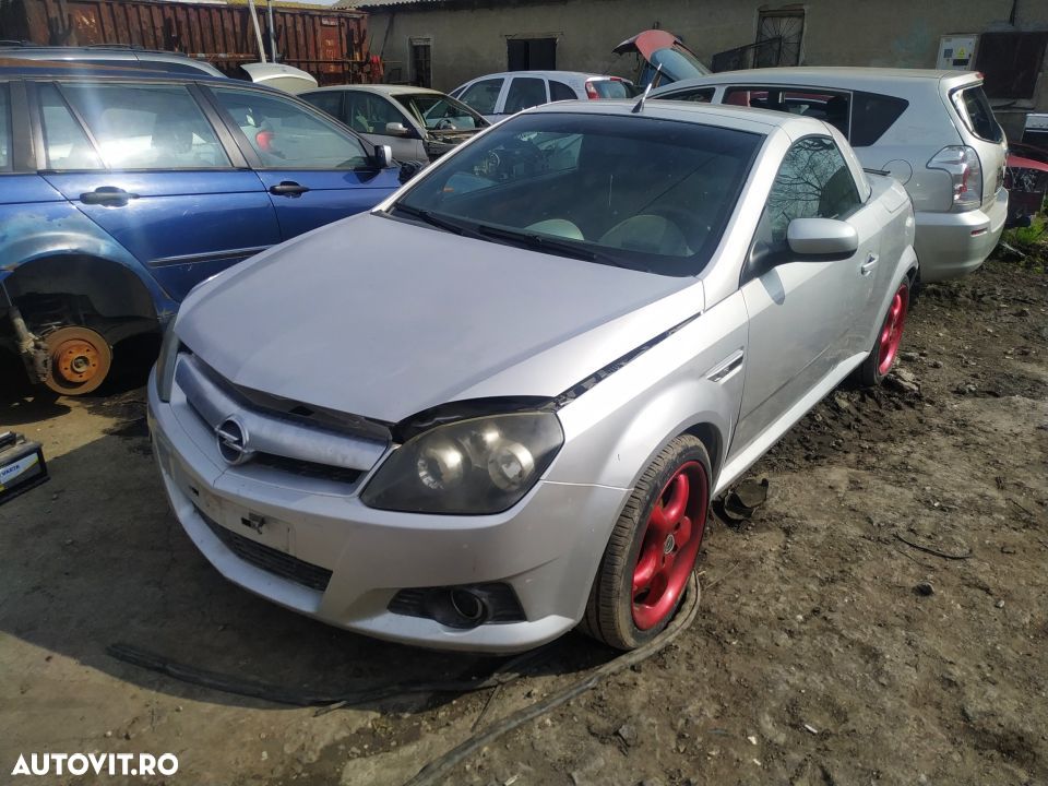 Dezmembrari  Opel TIGRA B TwinTop  2004  > 0000 1.8 Benzina - 1