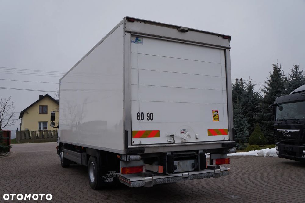 Mercedes-Benz ATEGO 1318 EURO 5 132 TYS KM CHŁODNIA CARRIER 750 WINDA - 4