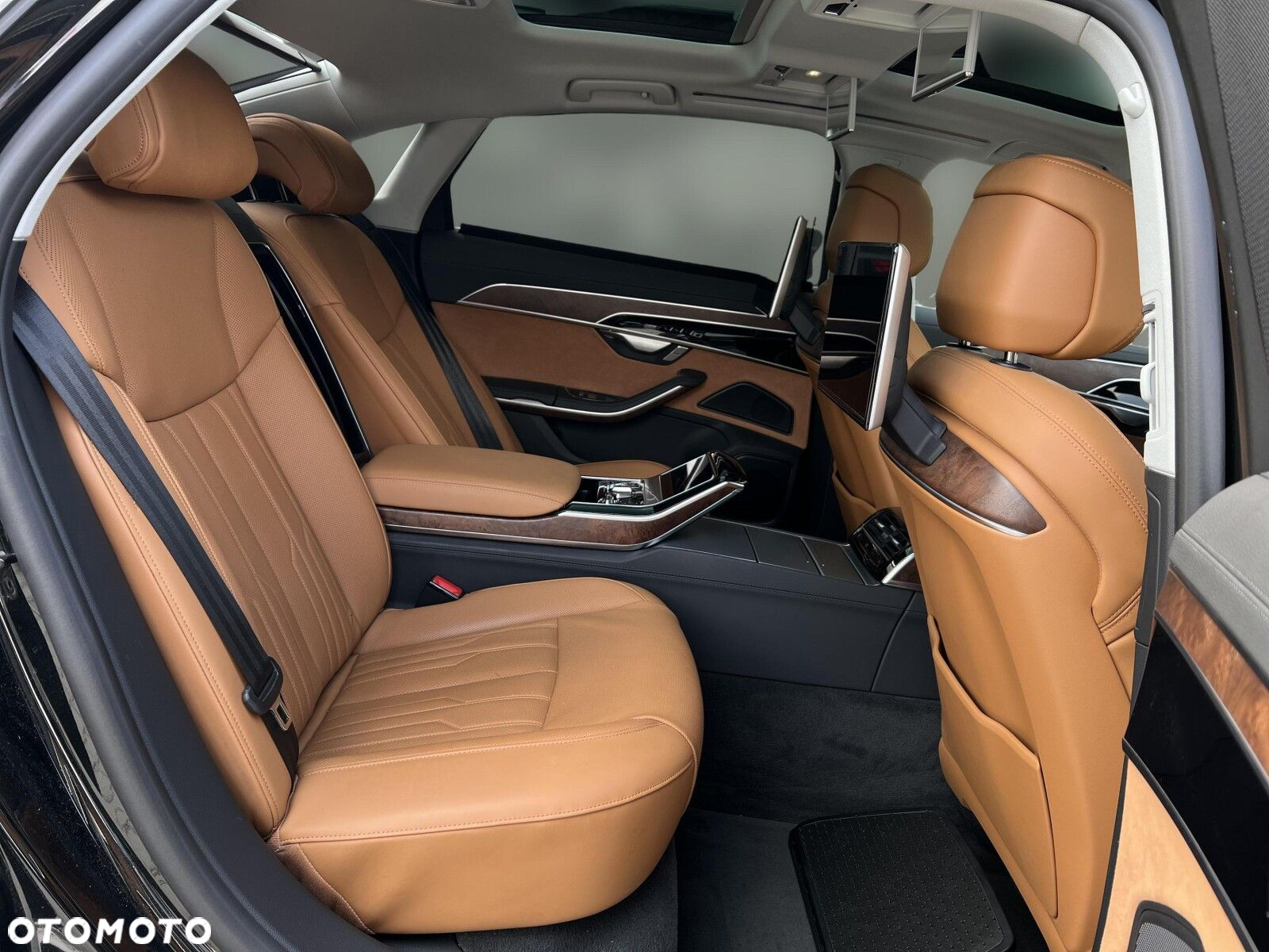 Audi A8 - 14