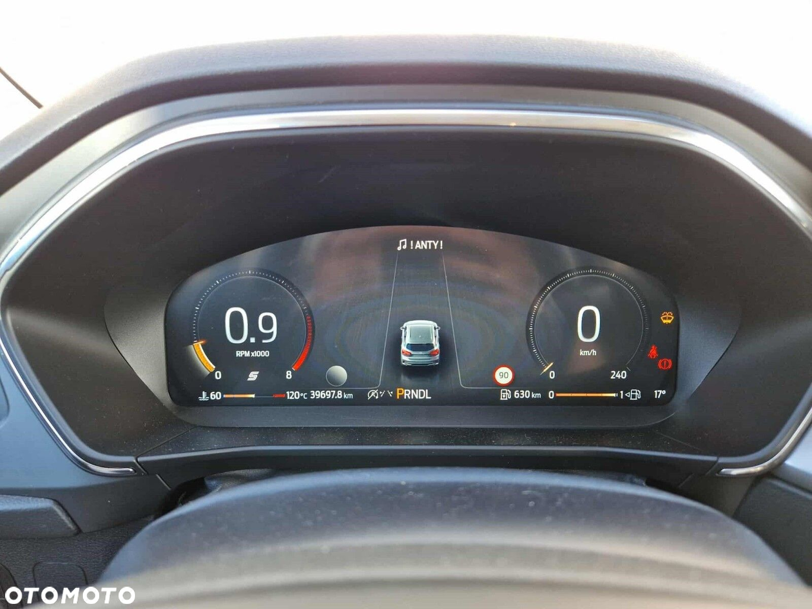Ford Focus 1.0 EcoBoost mHEV Titanium X - 23