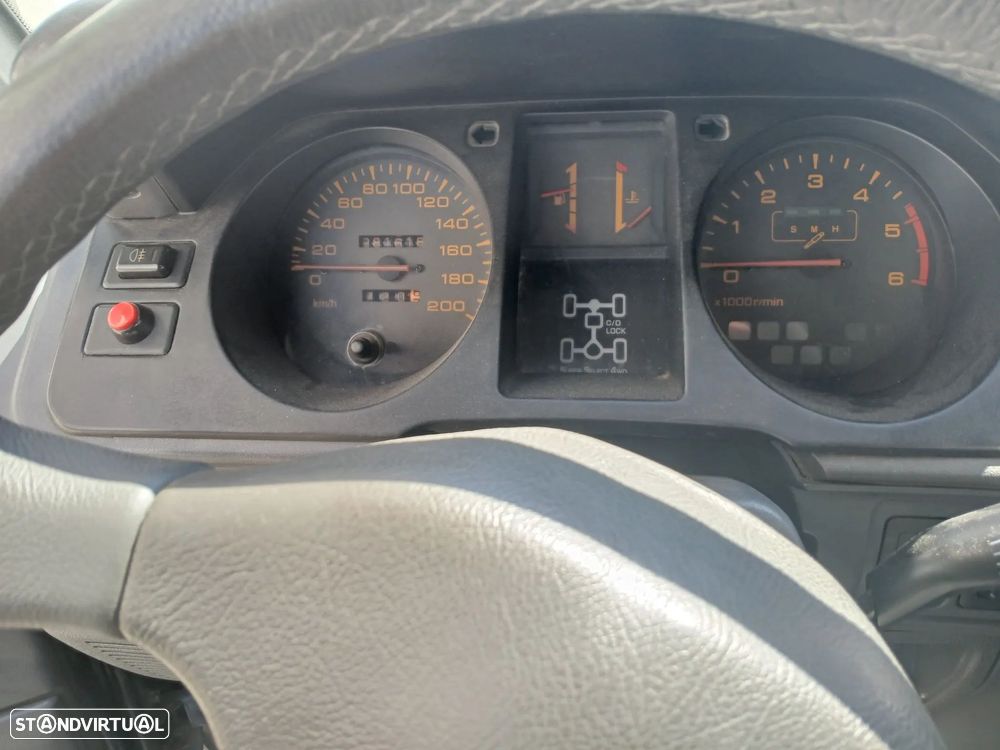 Mitsubishi Pajero 2.8 TD GLS Longo - 15