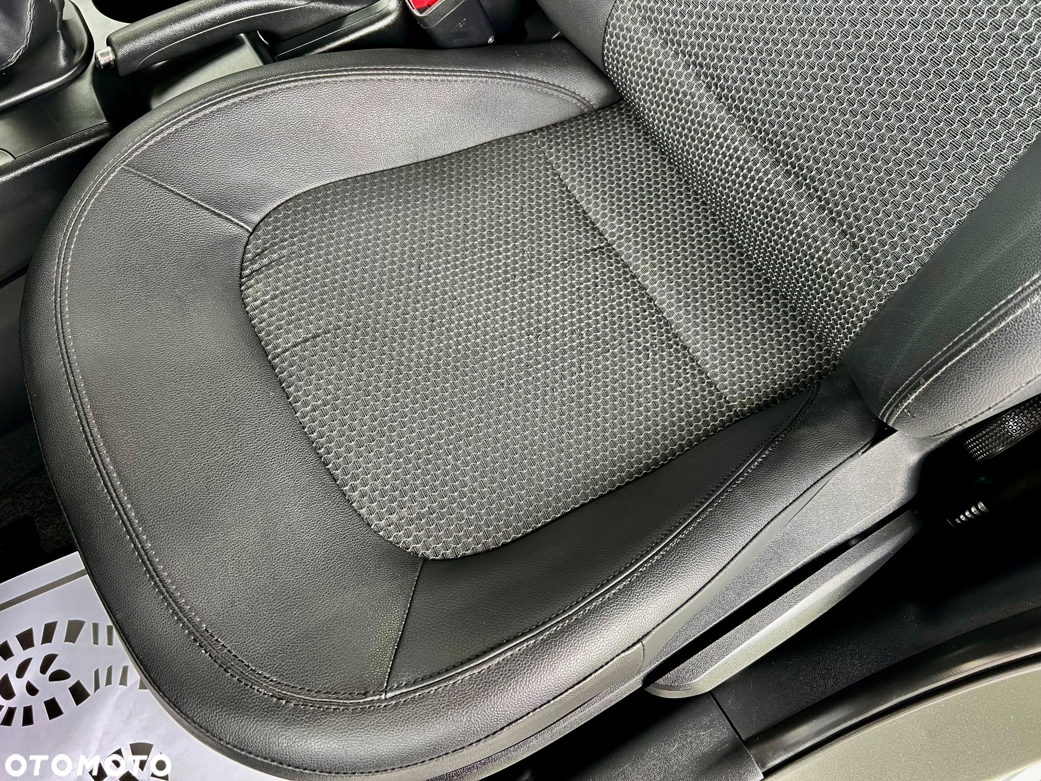 Hyundai ix35 2.0 Premium 2WD - 20