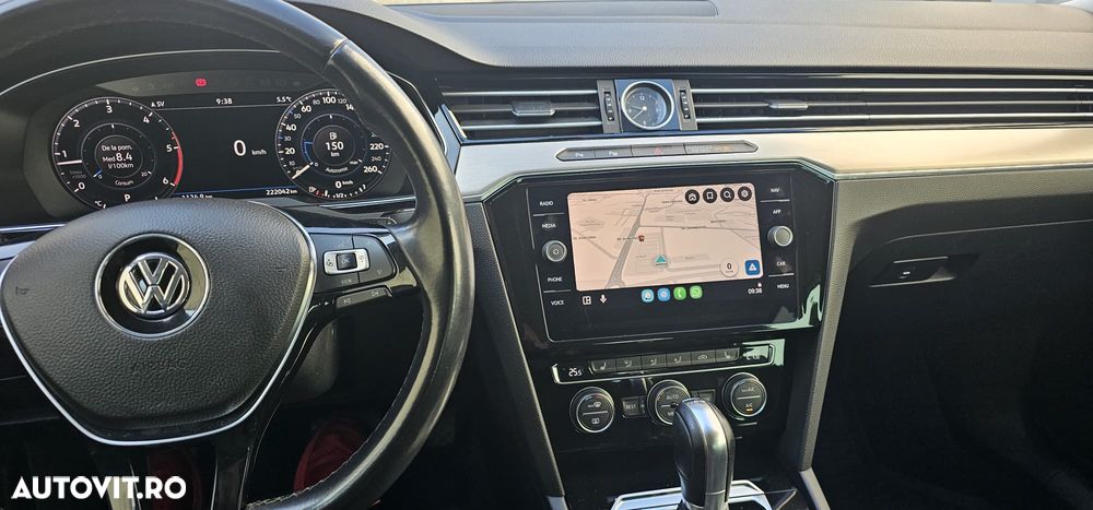 Volkswagen Passat 2.0 TDI SCR DSG Comfortline - 7