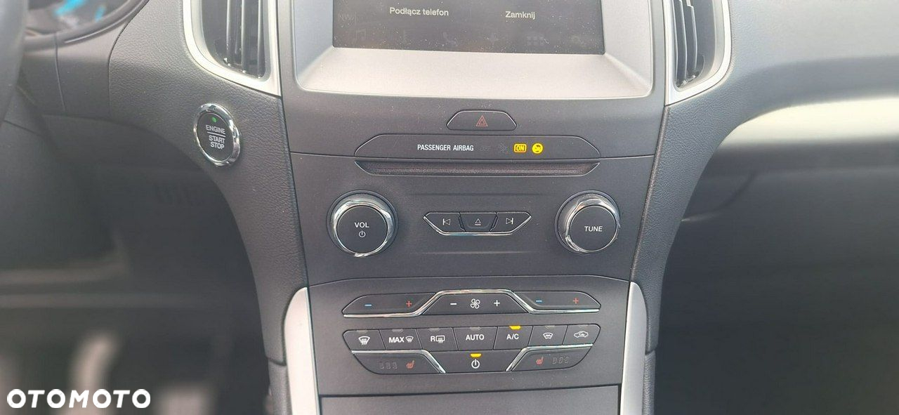 Ford Galaxy - 13