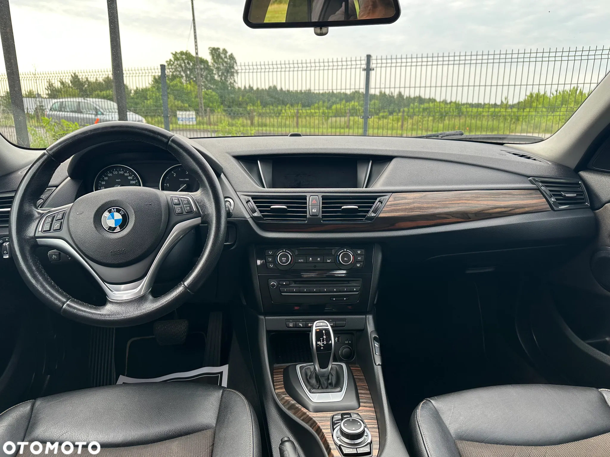 BMW X1 xDrive18d - 10