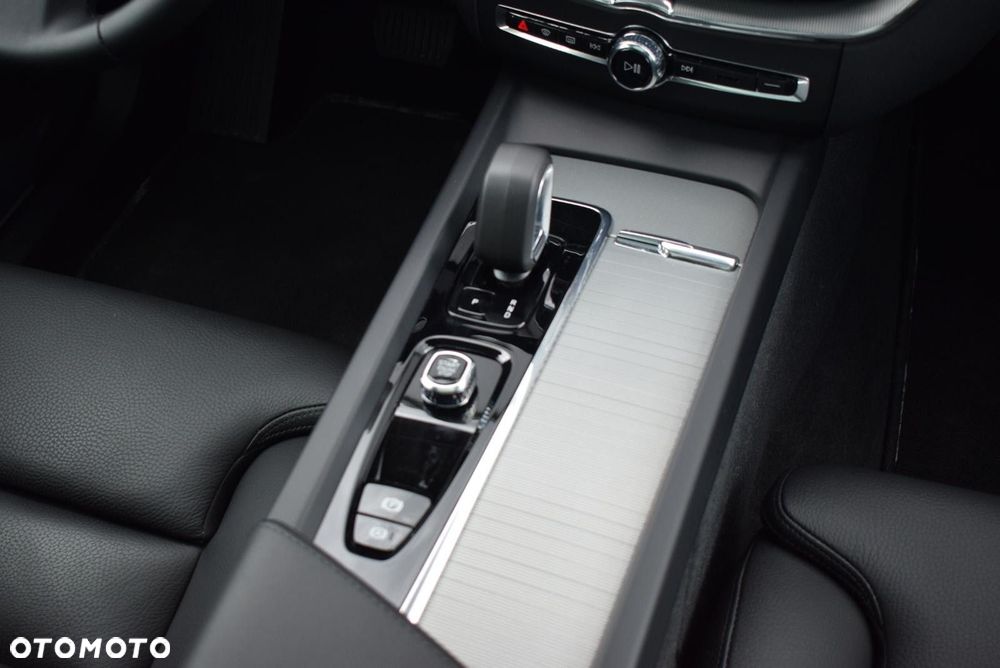 Volvo XC 60 - 18