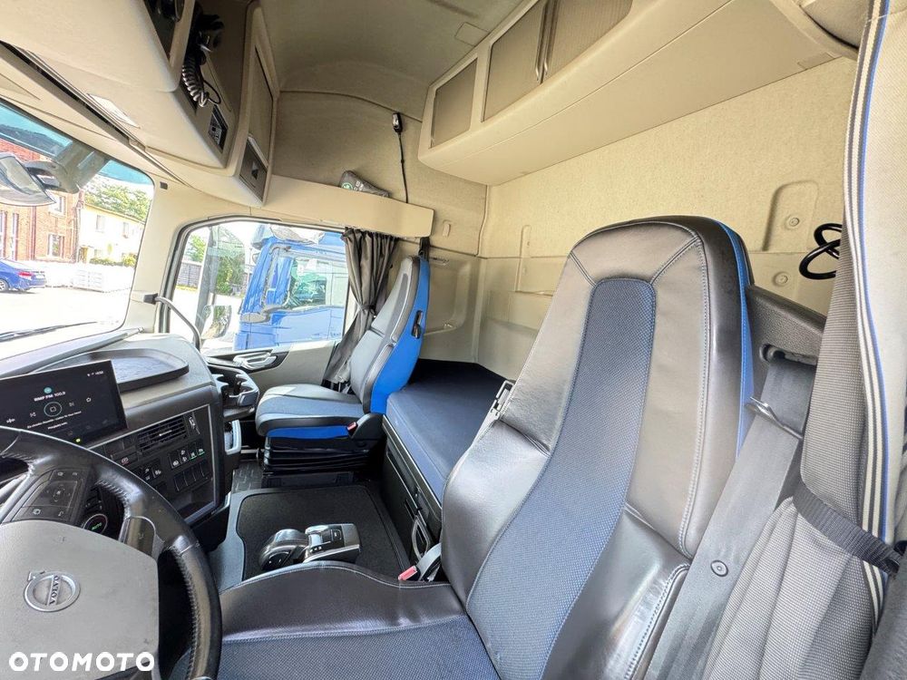 Volvo FH500 OŚ SKRĘTNA ROK 2022 SUPER STAN - 32