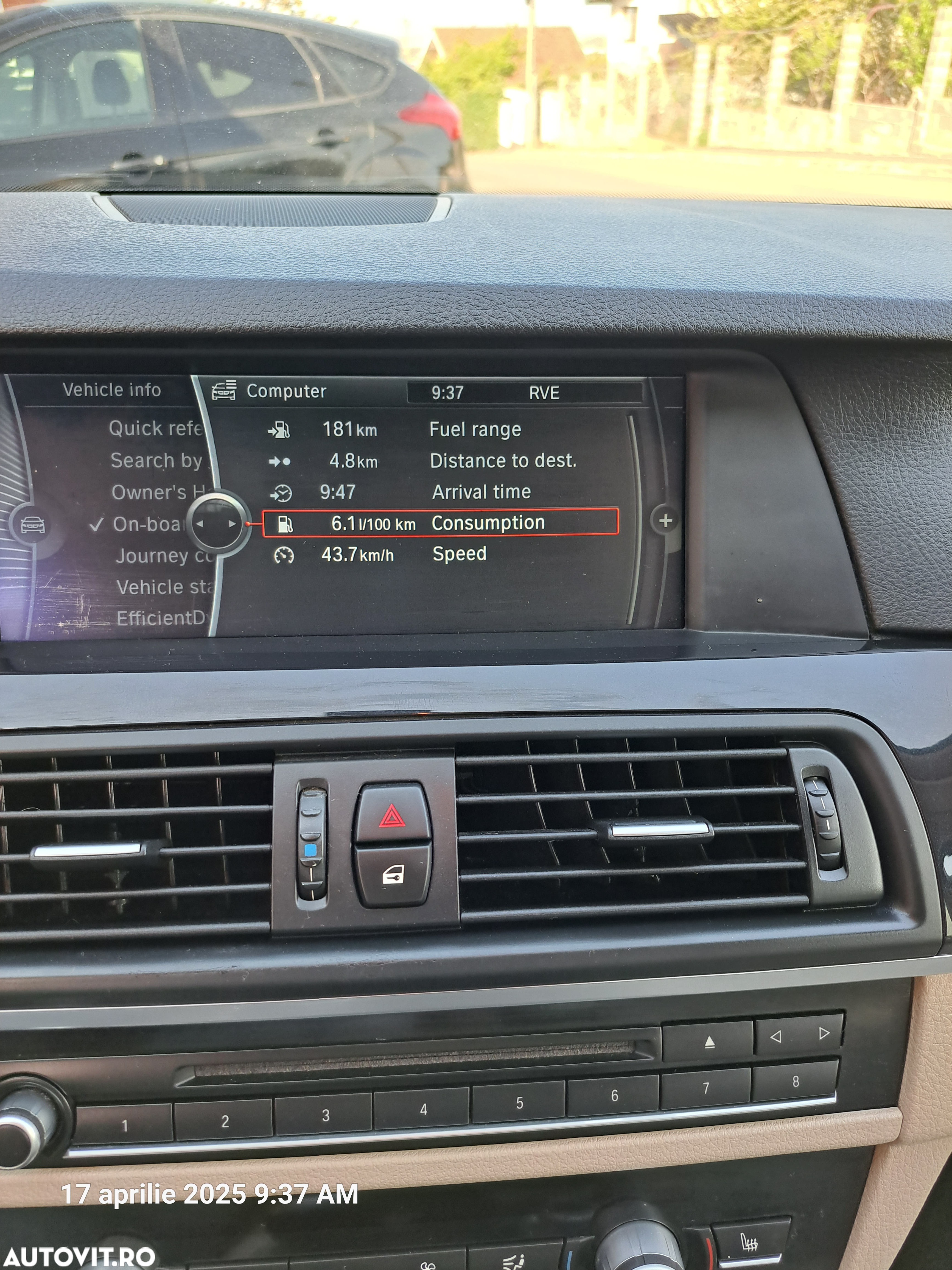 BMW Seria 5 520d Touring - 13