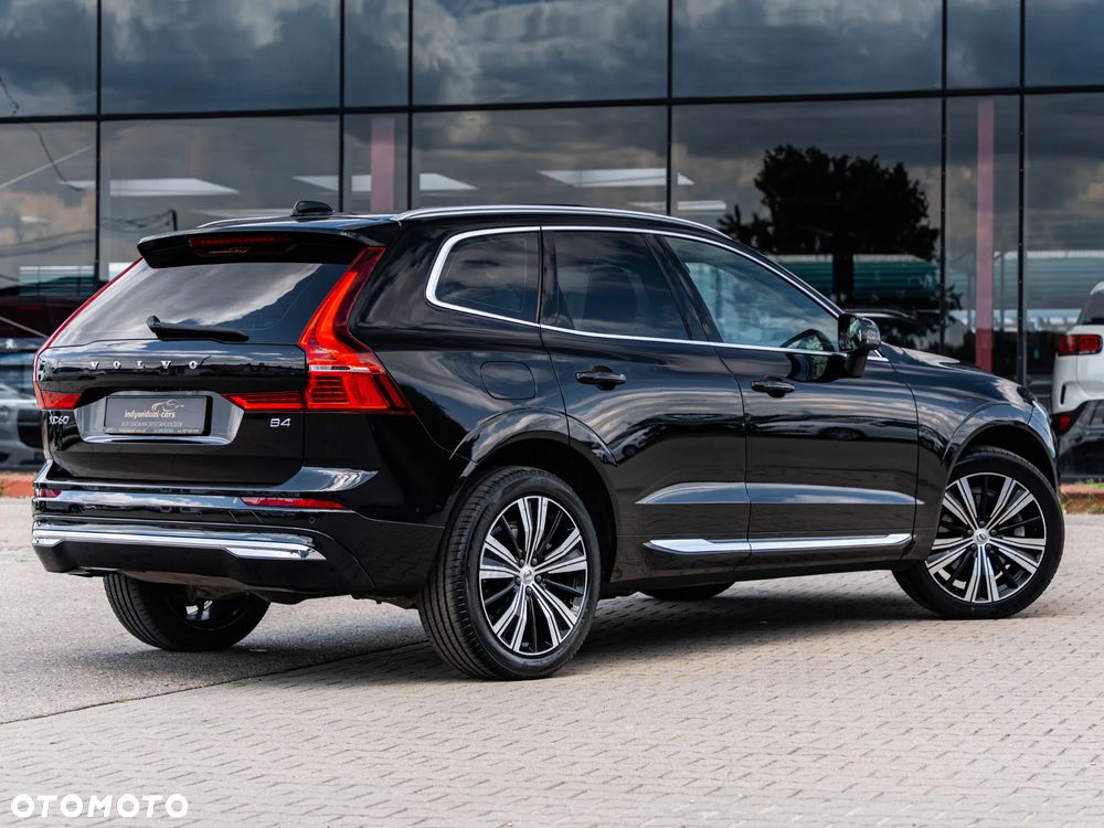 Volvo XC 60 B4 D Plus Bright - 13