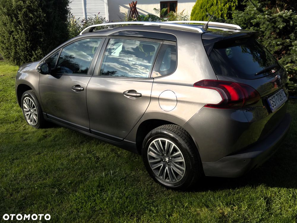 Peugeot 2008 1.2 Pure Tech Style - 33