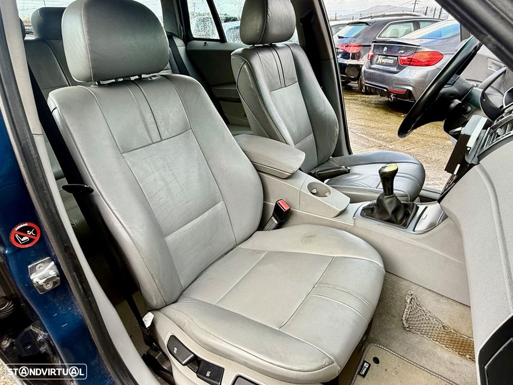 BMW X3 2.0 d SE - 13