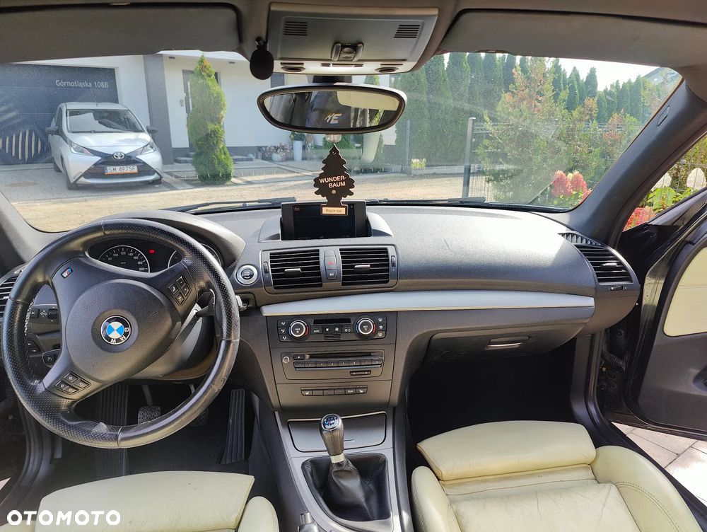 BMW Seria 1 118d - 13