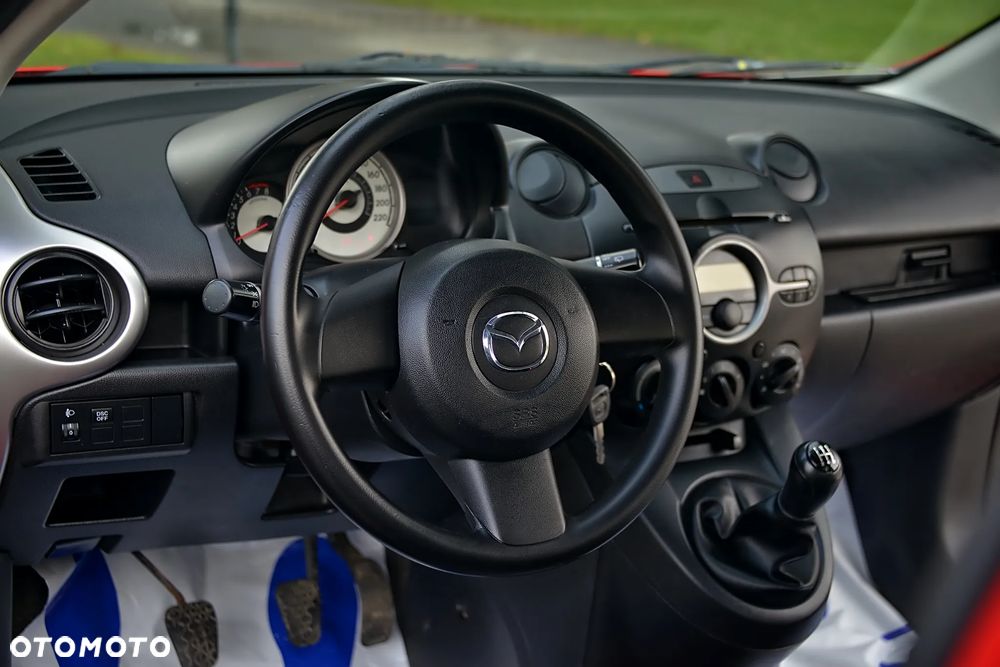 Mazda 2 - 22