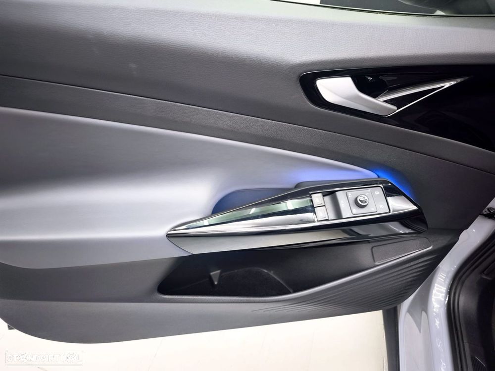 VW ID.4 Pure - 10