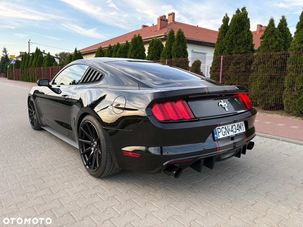 Ford Mustang 3.7 V6 Premium - 9