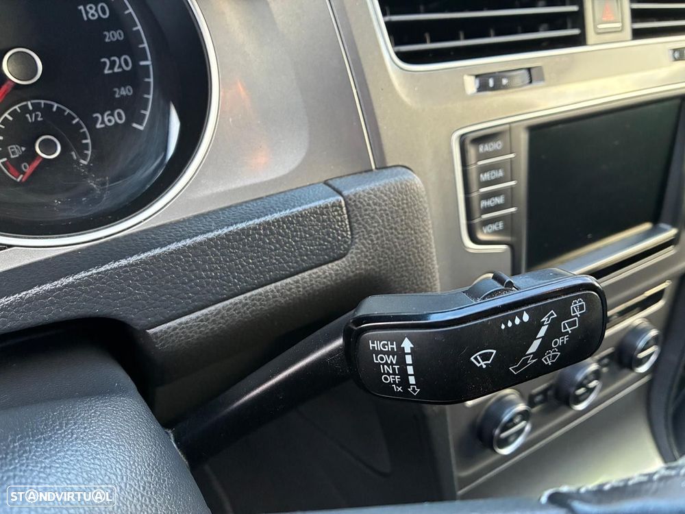 VW Golf 1.6 TDi BlueMotion Trendline - 12