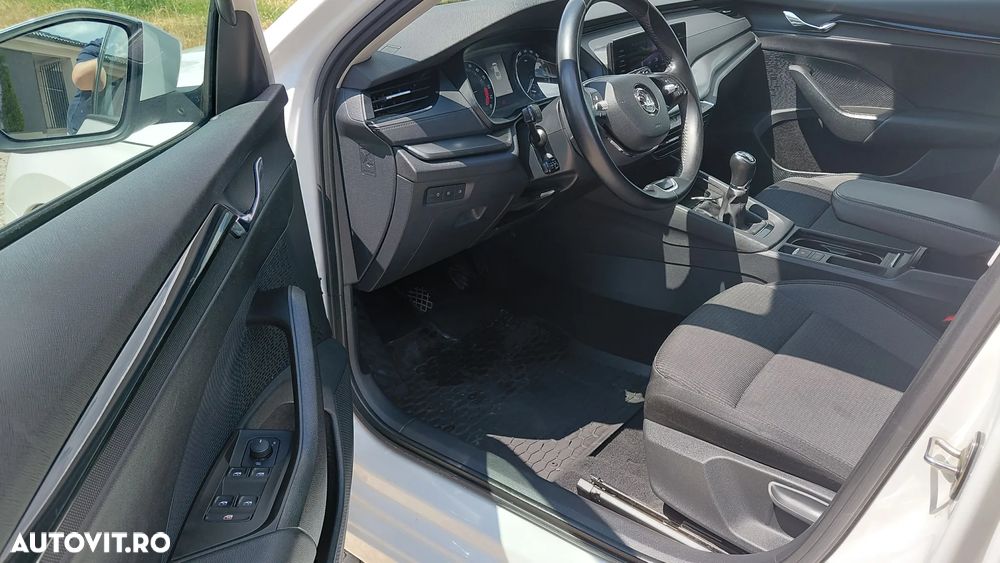 Skoda Octavia 2.0 TDI Ambition - 7
