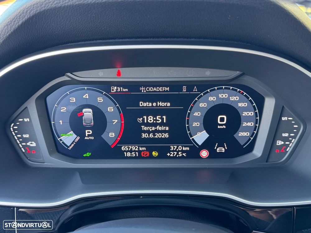 Audi Q3 45 TFSIe S tronic S line - 25