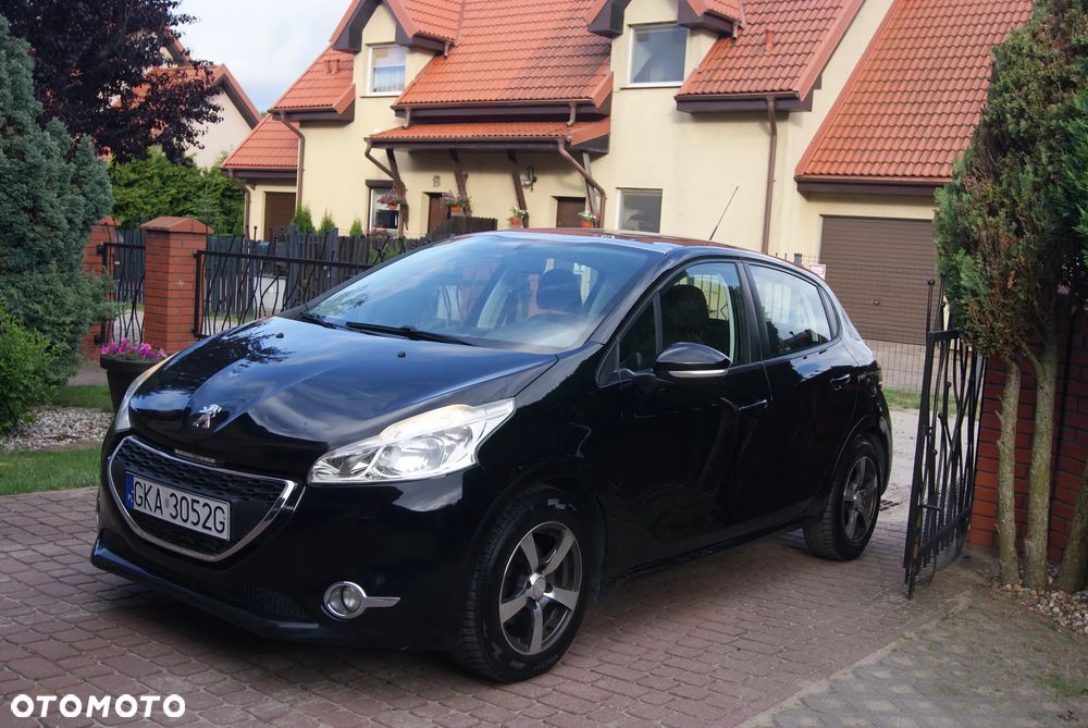 Peugeot 208 82 VTI Allure - 3