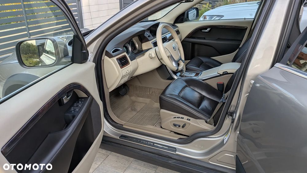 Volvo XC 70 - 11