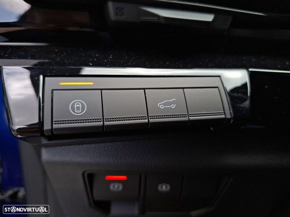 Renault Austral 1.2 E-Tech Iconic Espirit - 20