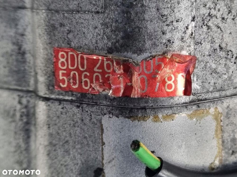 SPRĘŻARKA KLIMATYZACJI VW Passat B5 1.9 TDI _ pompa 8D0260805D - 2