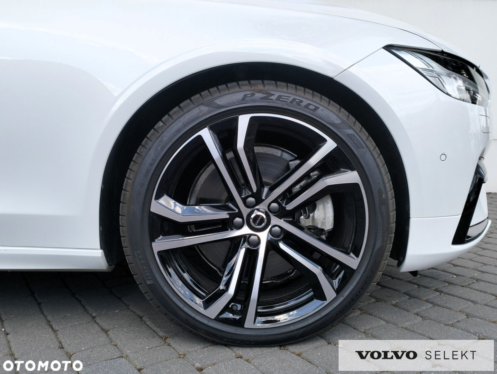 Volvo S90 - 11