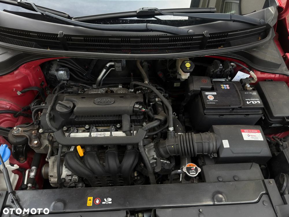 Kia Stonic - 27