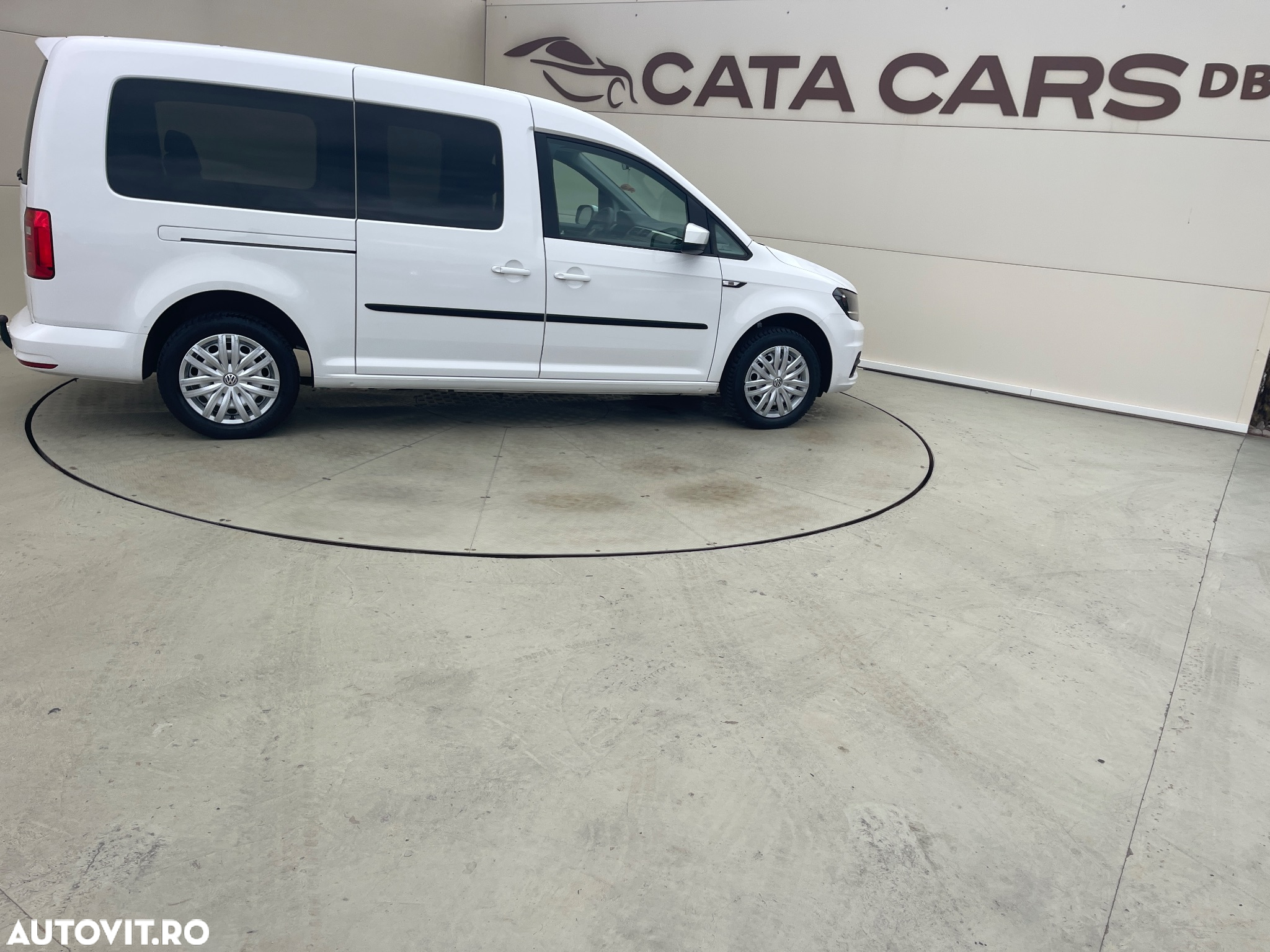 Volkswagen Caddy 2.0 TDI (7-Si.) Maxi Trendline - 19