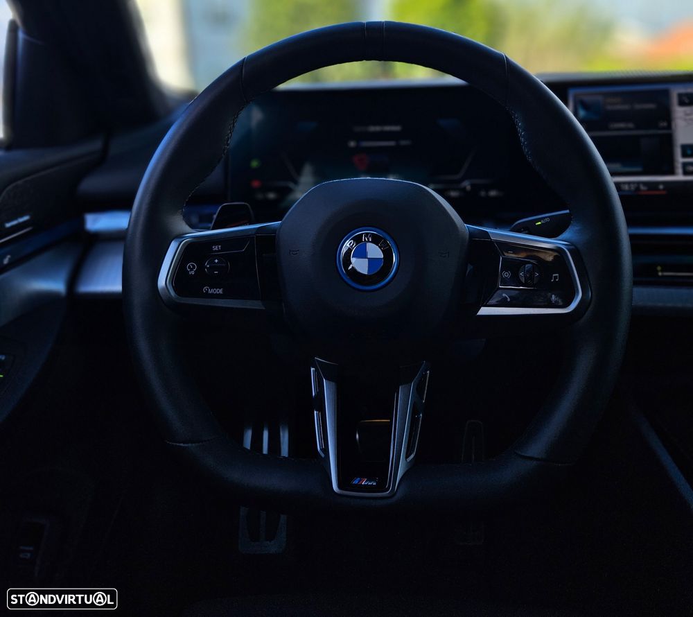 BMW i5 eDrive40 Pack Desportivo M Pro - 21