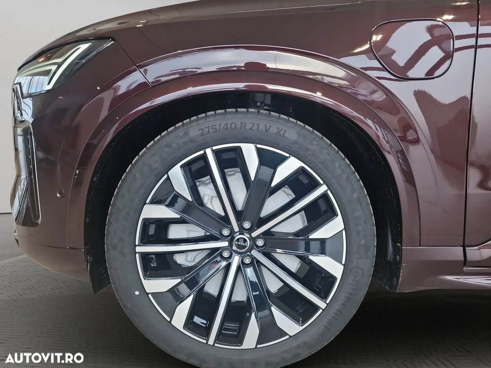 Volvo XC 90 - 21