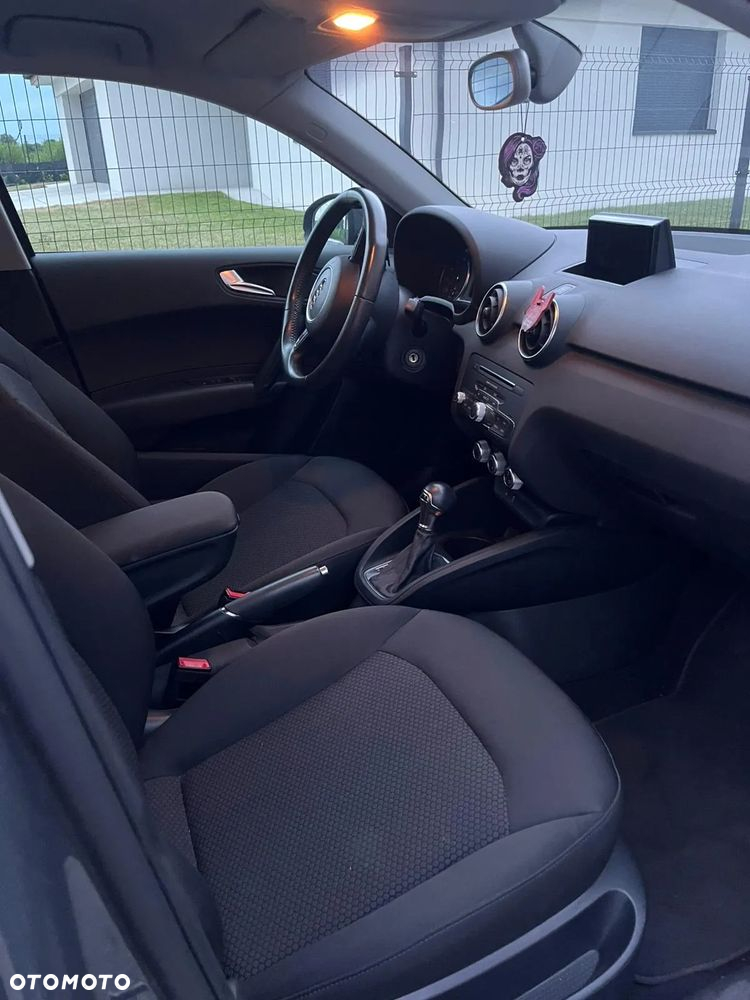 Audi A1 1.0 TFSI S tronic - 22