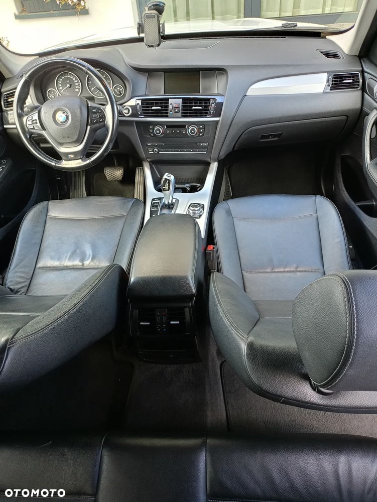 BMW X3 xDrive20d - 9