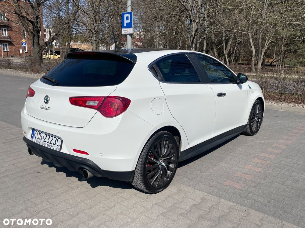 Alfa Romeo Giulietta 1750 TBi QV TCT - 7