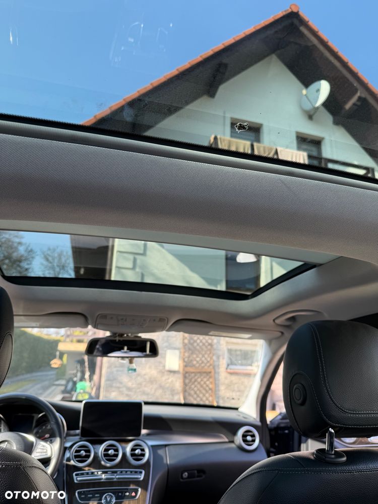 Mercedes-Benz Klasa C 300 7G-TRONIC Avantgarde - 22