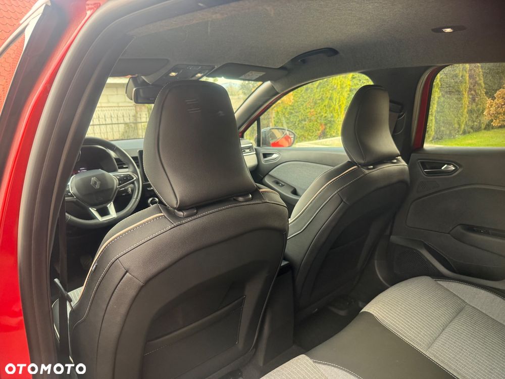 Renault Clio 1.0 TCe Techno - 12