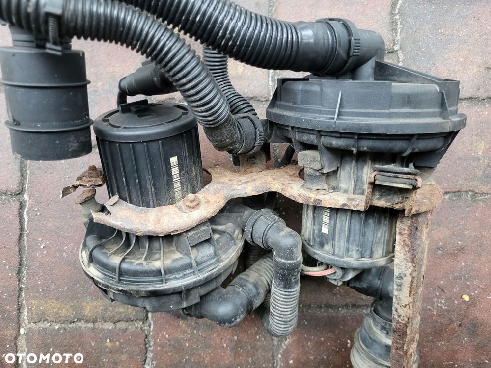 pompa powietrza wtornego bentley continental gt 3w0131083b - 3