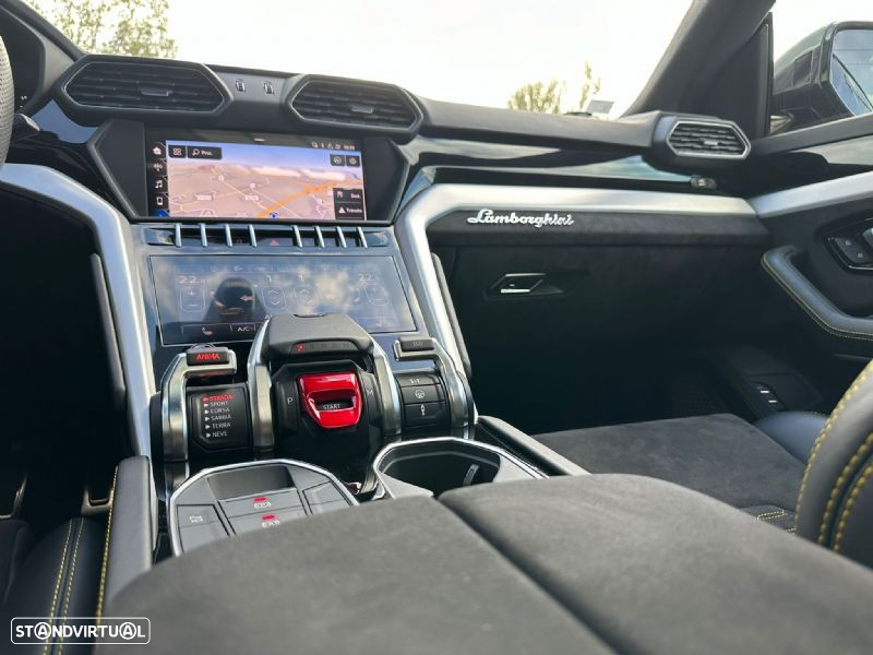Lamborghini Urus 4.0 V8 - 36