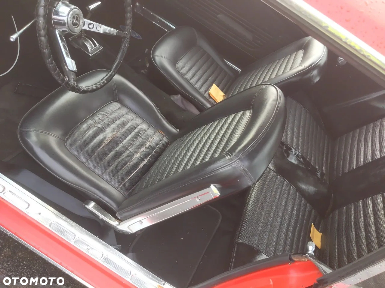 Ford Mustang - 30