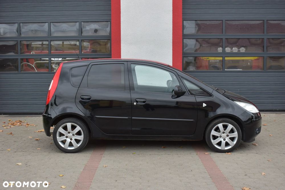 Mitsubishi Colt - 16