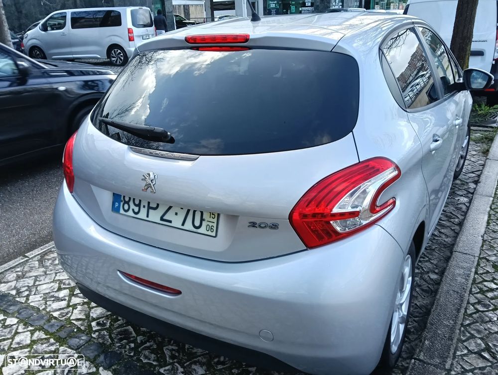 Peugeot 208 1.2 VTi Allure - 3