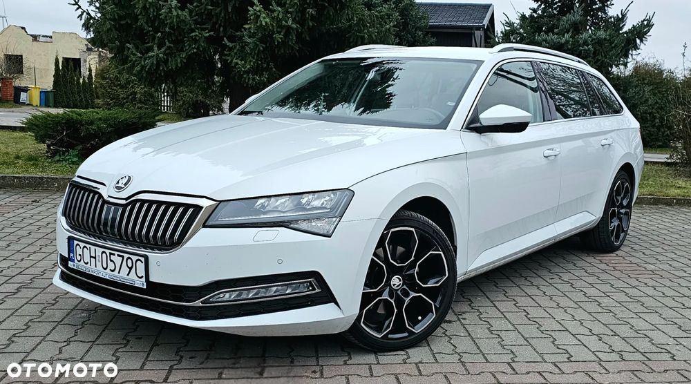 Skoda Superb 2.0 TDI DSG Premium Edition - 1