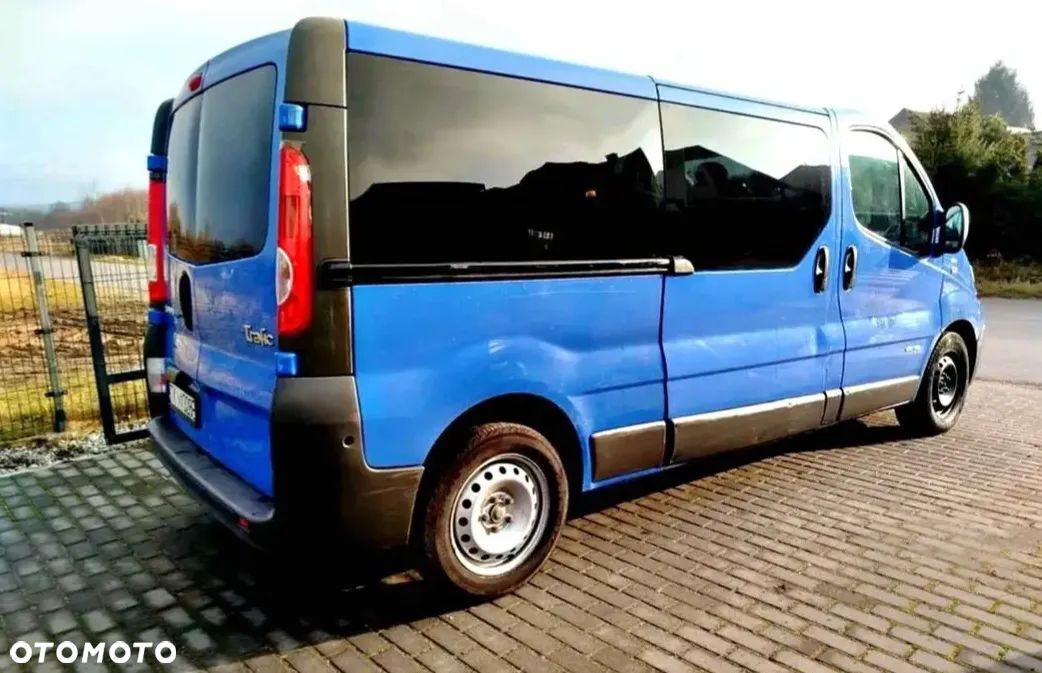 Renault Trafic - 1