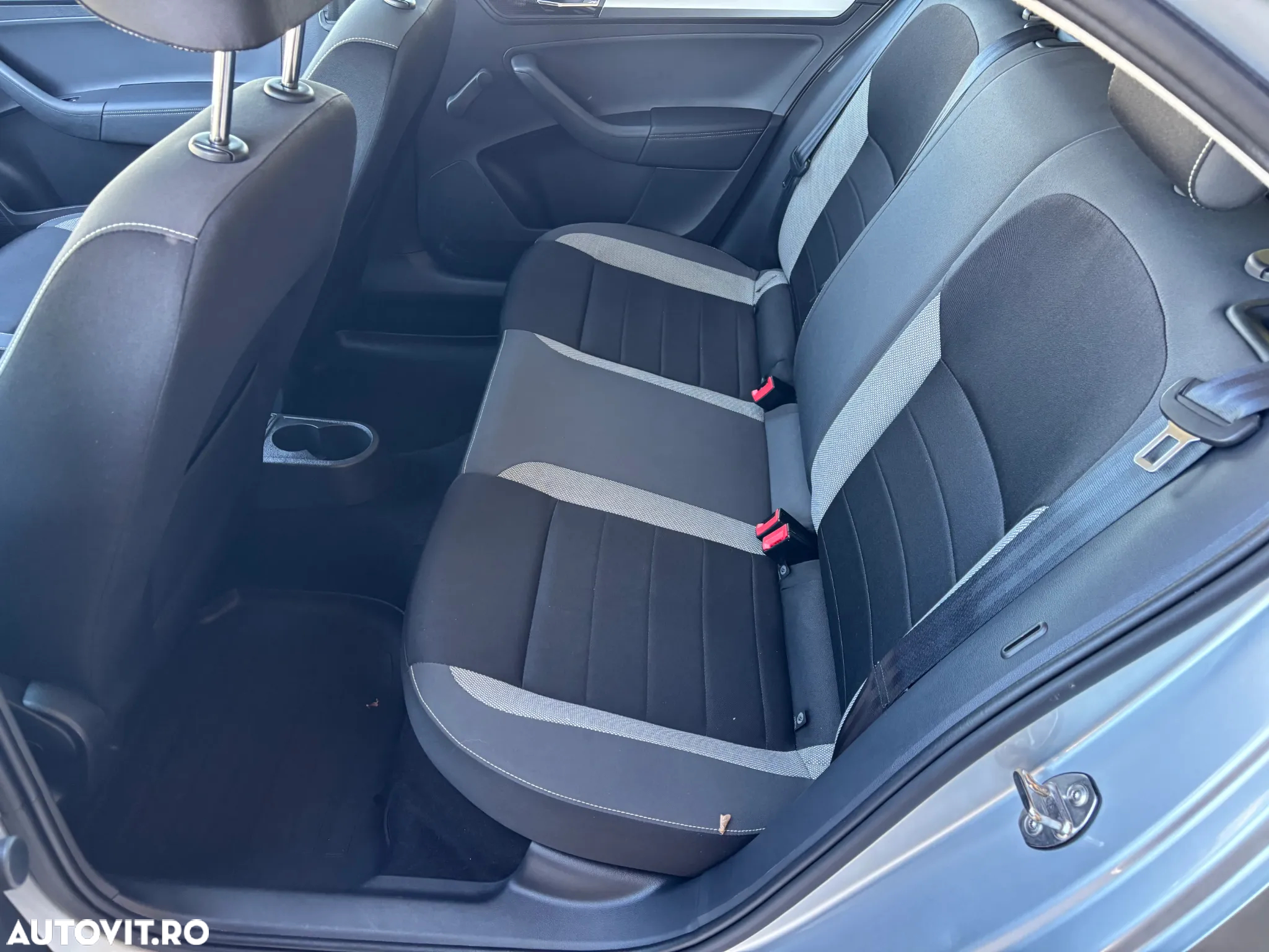 Skoda RAPID 1.0 TSI Ambition - 13