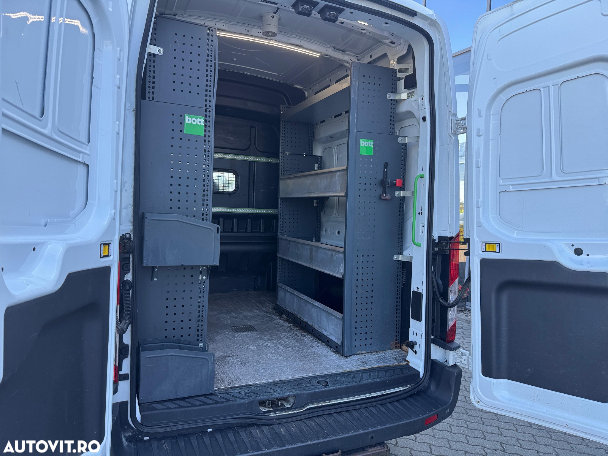 Ford Transit 350 L3H3 Lkw 4x4 Trend - 30