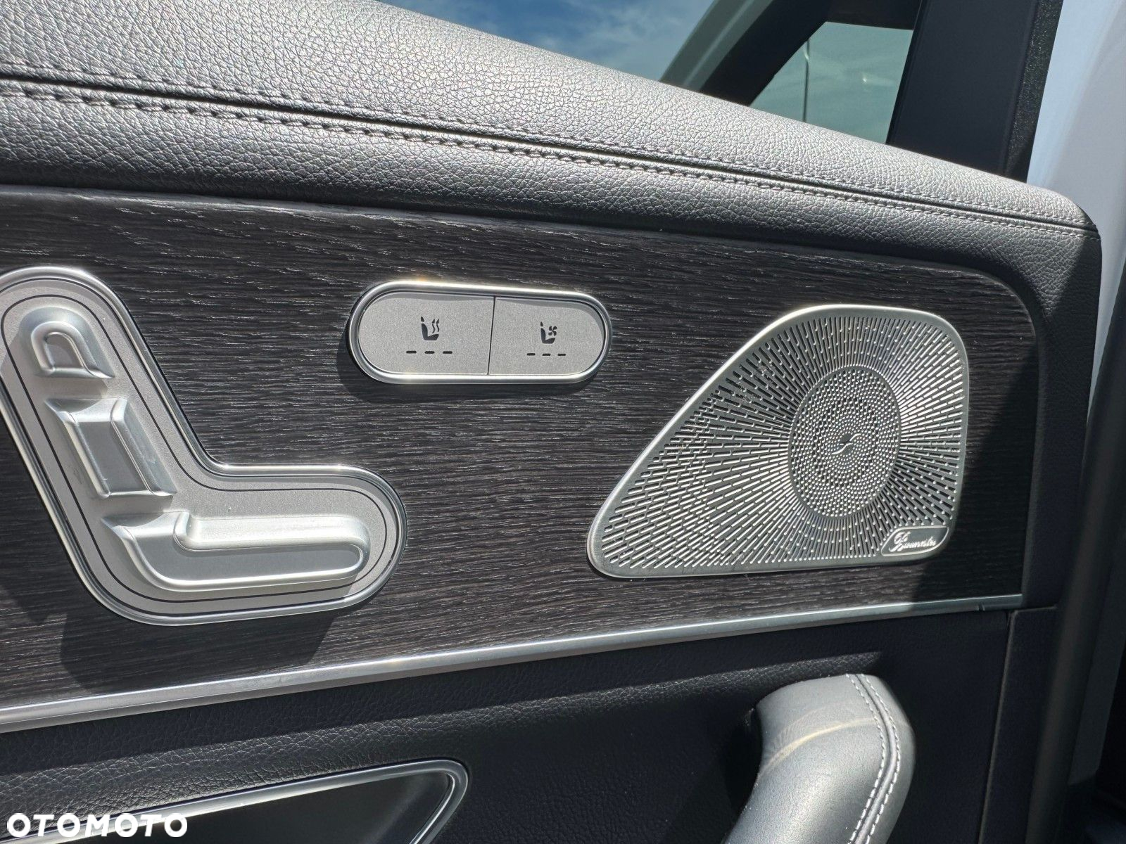 Mercedes-Benz GLS - 21