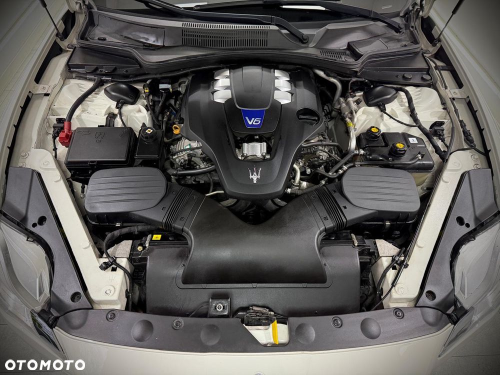 Maserati Quattroporte S Q4 Automatik - 23