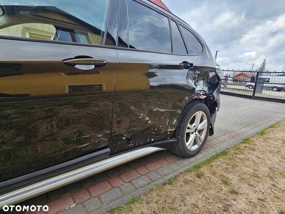 BMW X1 xDrive20d - 33