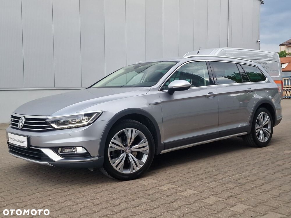 Volkswagen Passat Alltrack 2.0 TDI 4Mot DSG - 25